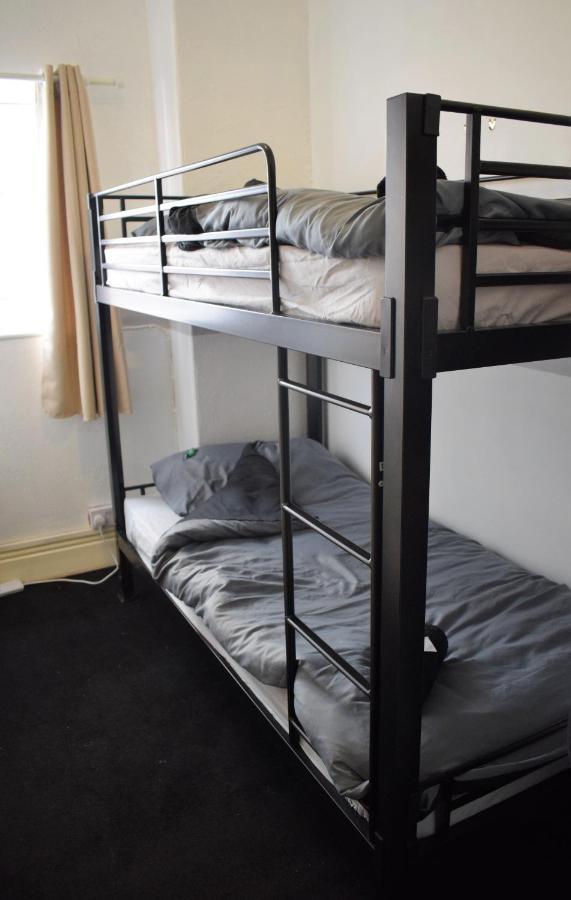 Myroomz Orchid Гостевой дом